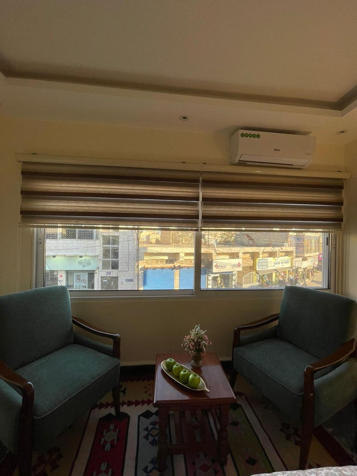 Classy Hostel Madaba Exterior photo