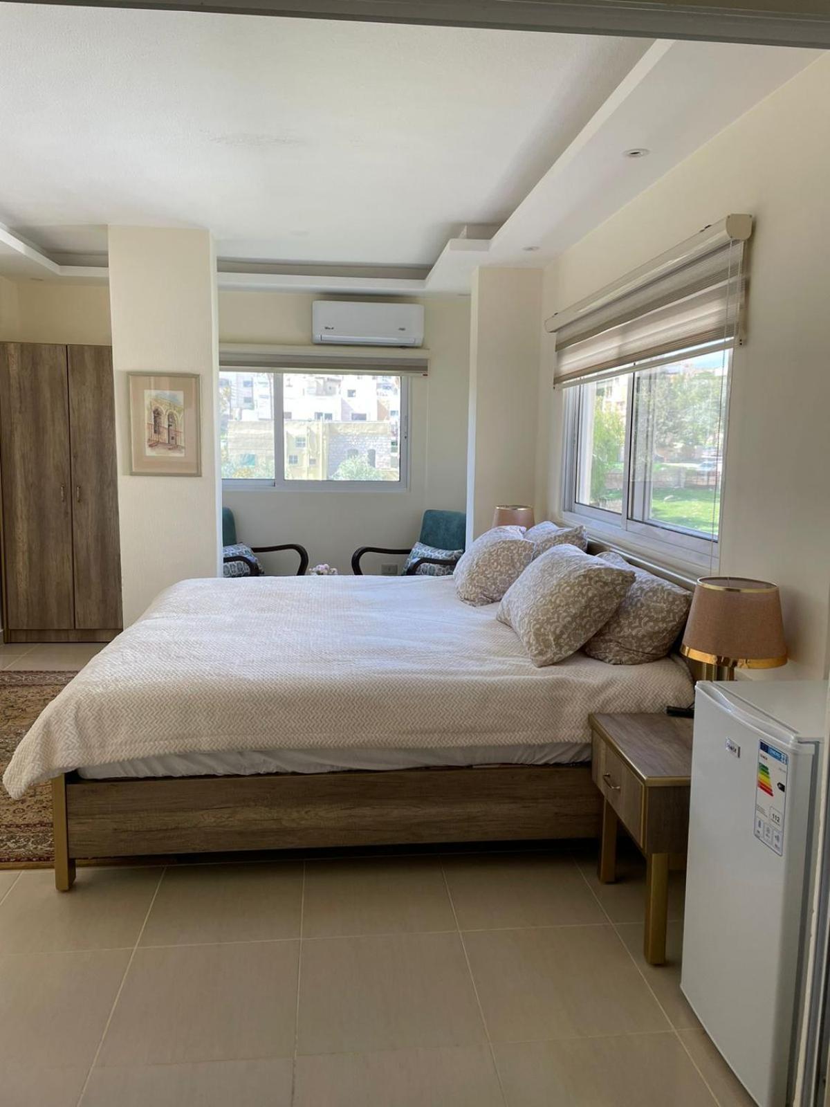 Classy Hostel Madaba Exterior photo