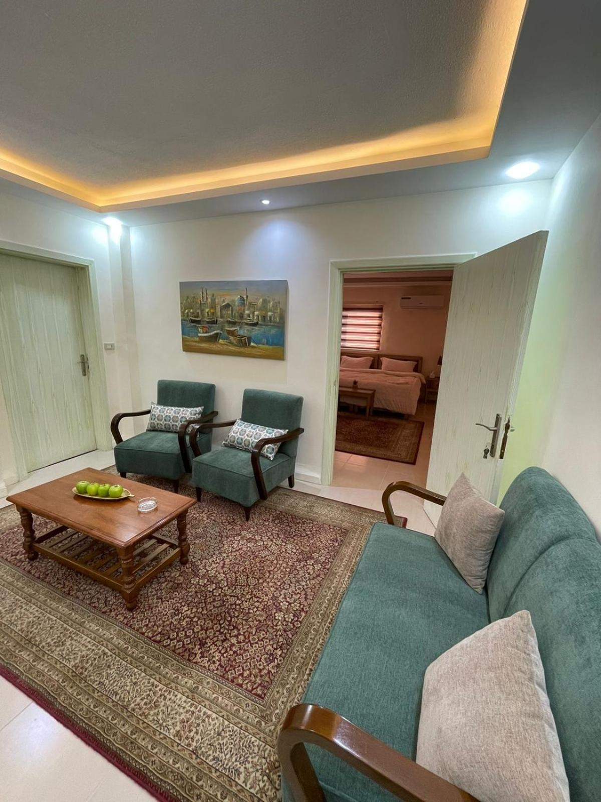 Classy Hostel Madaba Exterior photo
